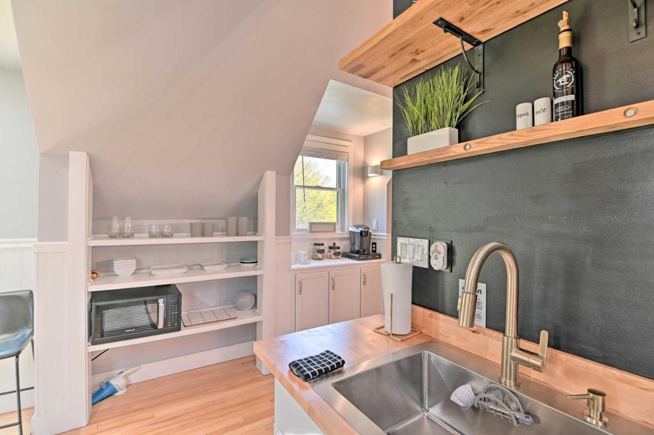סאראטוגה ספרינגס Stylish Studio With Fireplace About 3 Mi From Dtwn! מראה חיצוני תמונה
